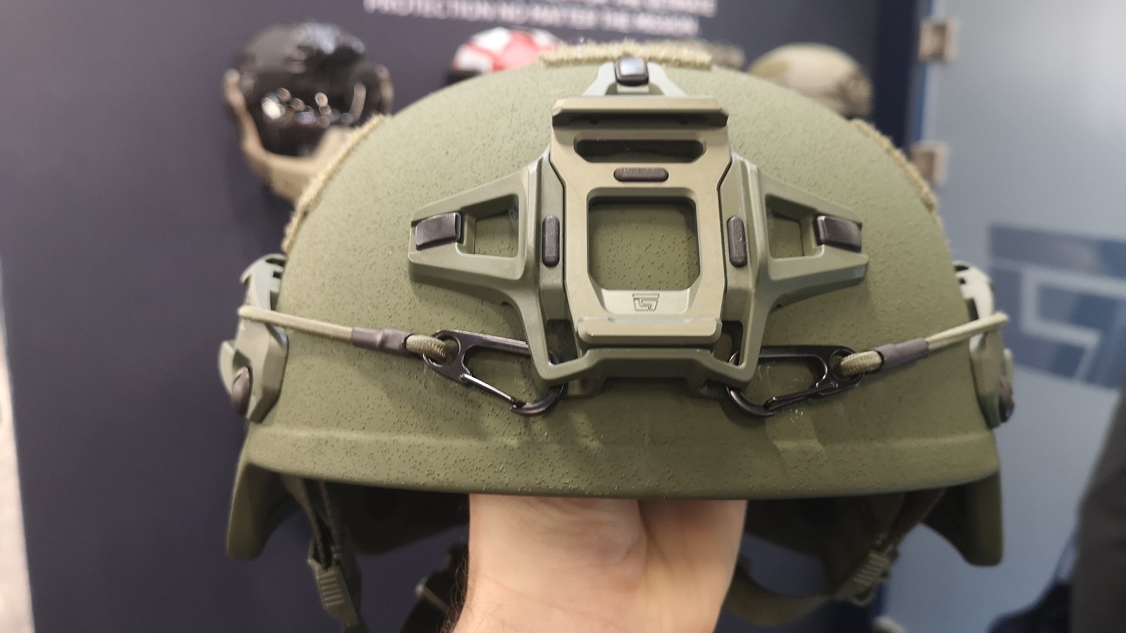 REVIEW: Ops-Core Maritime AOR1 Helmet DEVGRU | SPARTANAT